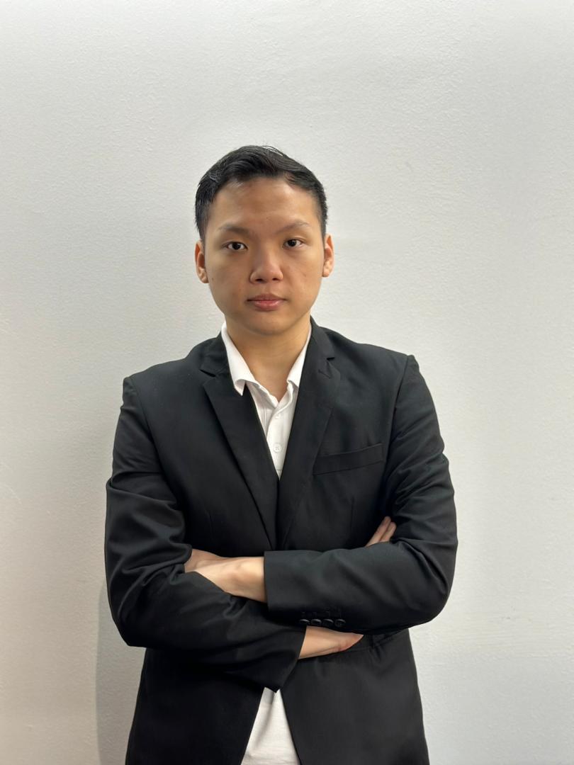 Au Chan Hau - Corporate Executive
