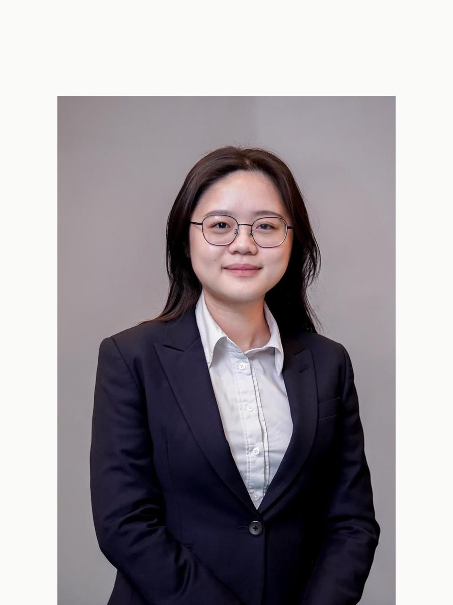Choo Rowie - Legal Associate